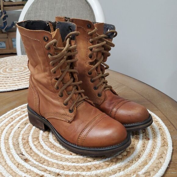 Steve Madden Shoes - Steve Madden Womans Tropa Leather Lace Up, Round Toe Boot, 7.5